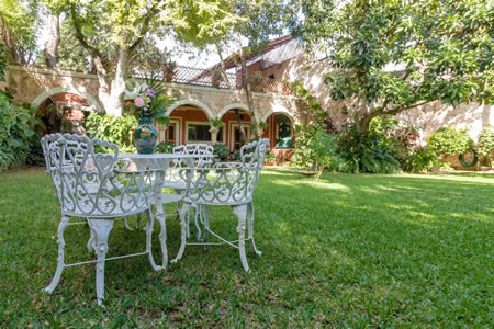 Amora Karina Vacation Rental 13