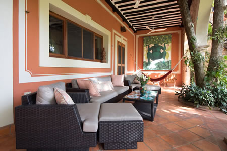 Amora Karina Vacation Rental 7